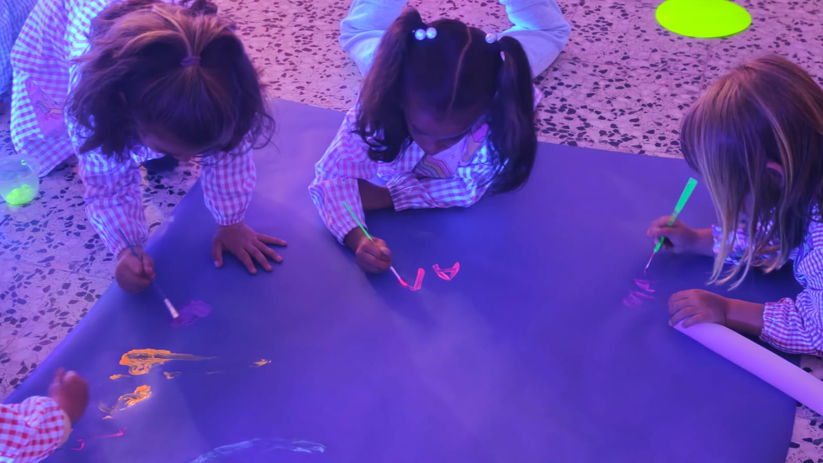 Actividad con luces de neón 2