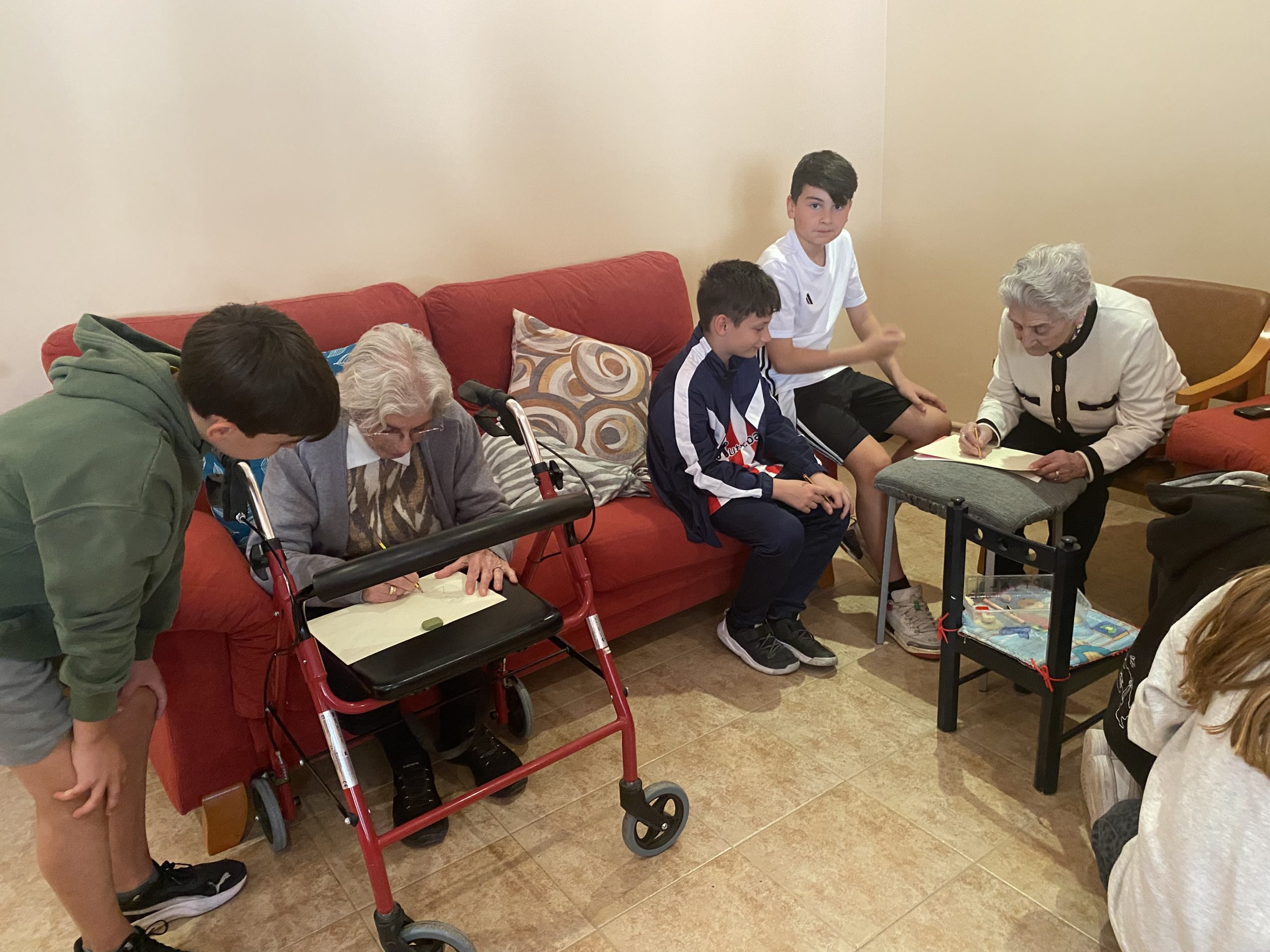 Lectura compartida con personas mayores